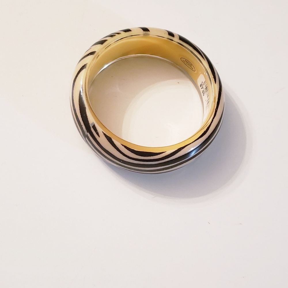 No name bangle bracelet